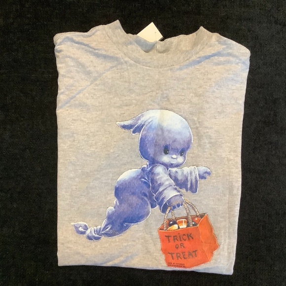 Halloween T-Shirt - Picture 1 of 2